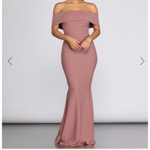 Windsor Maddison Sleeveless Mermaid Dress